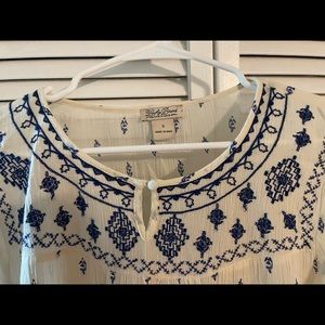 Lucky Brand Women’s 3/4 Sleeve Top